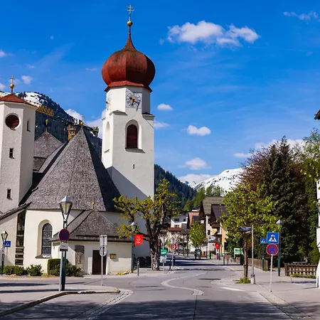 Haus Freunden דירה